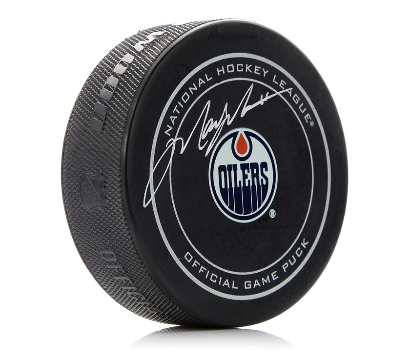 Mark Messier Signed Edmonton Oilers Official Game Puck