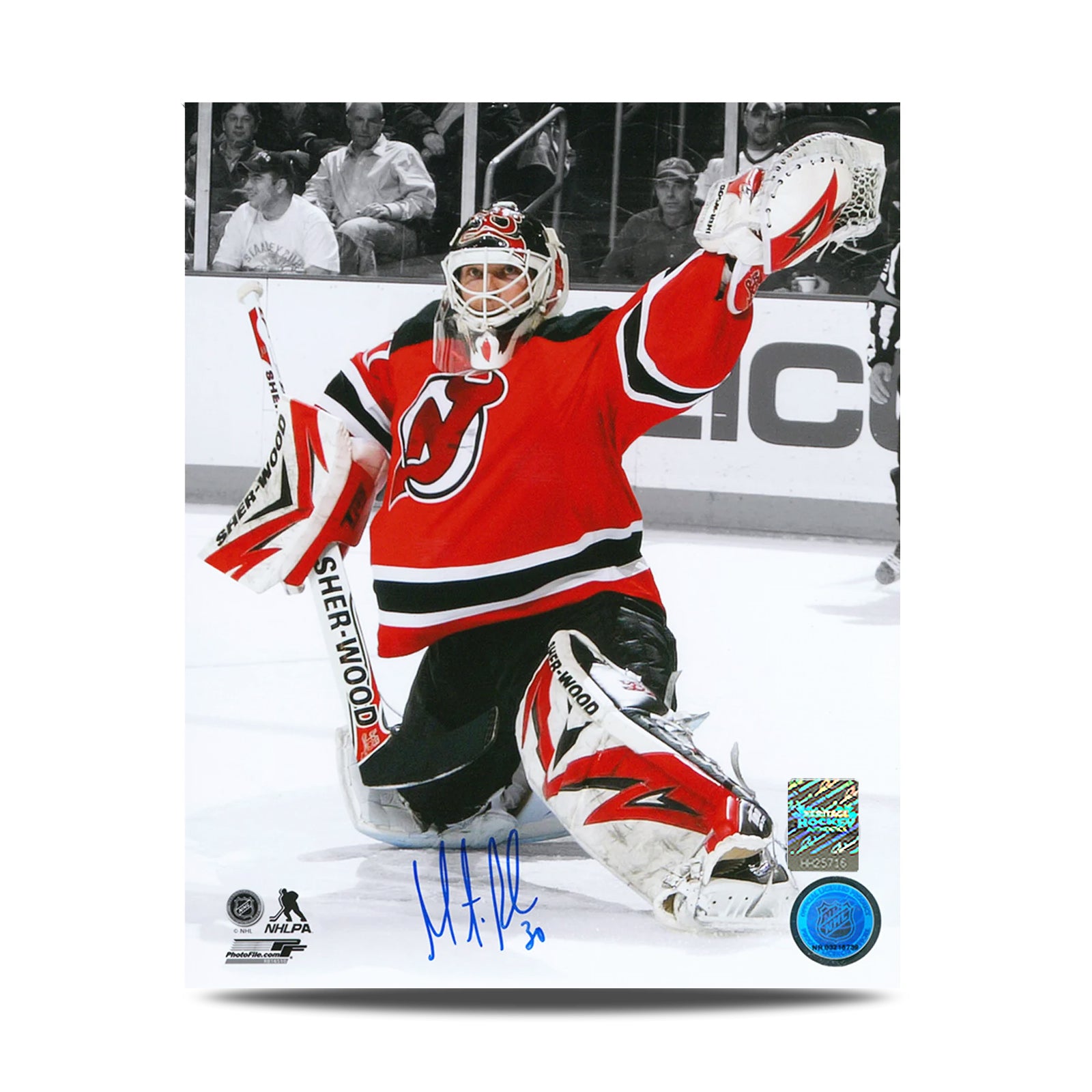 Martin Brodeur Signed New Jersey Devils Goalie Spotlight 8X10 Photo
