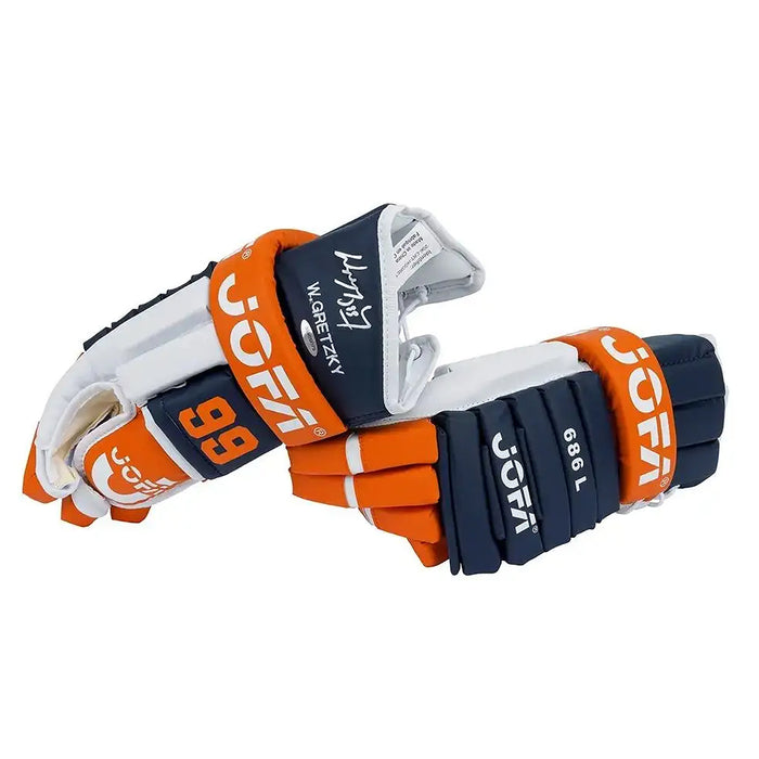 Wayne Gretzky Signed Replica Right Hand Jofa Hockey Glove