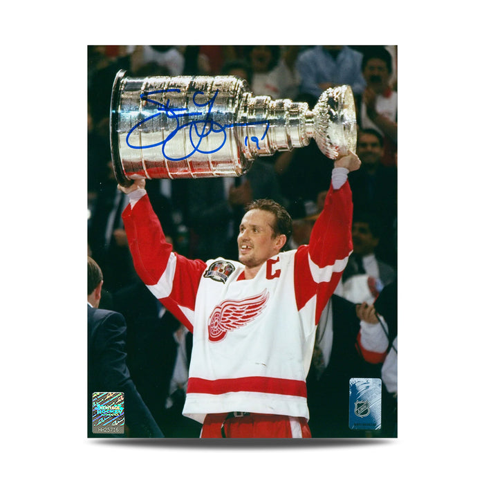 Steve Yzerman Signed Detroit Red Wings 1997 Stanley Cup 8X10 Photo - Heritage Hockey™