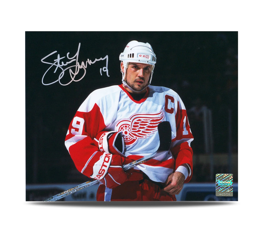 Steve Yzerman Signed Detroit Red Wings Intensity 8X10 Photo