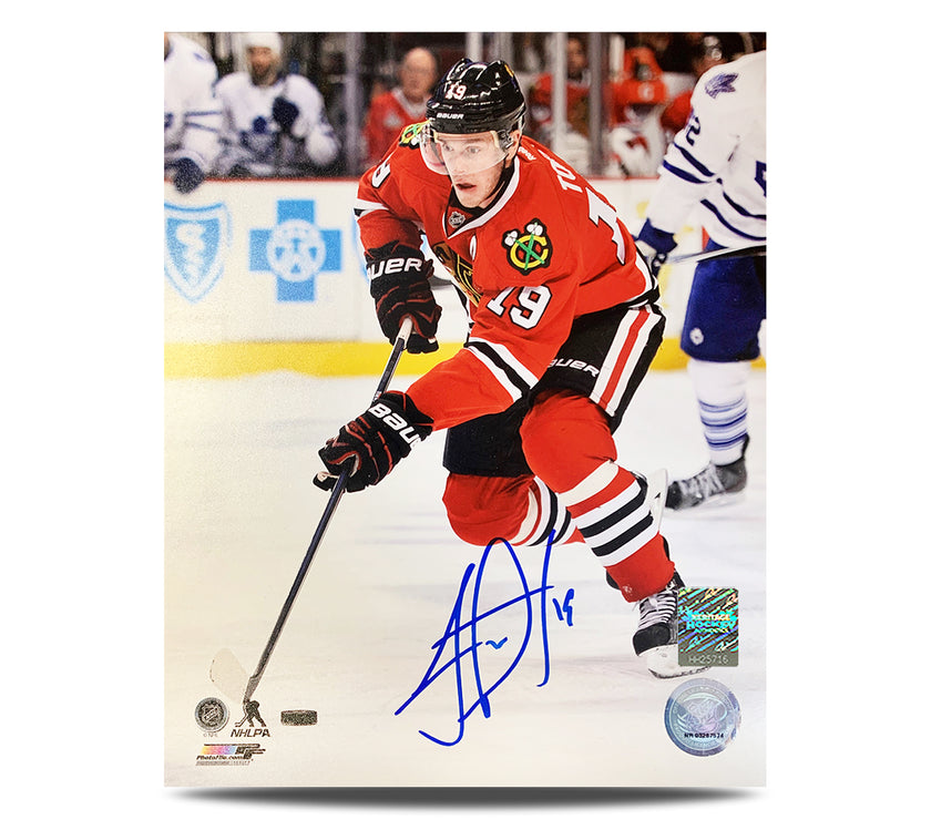 Jonathan Toews Signed Chicago Blackhawks 8X10 Photo